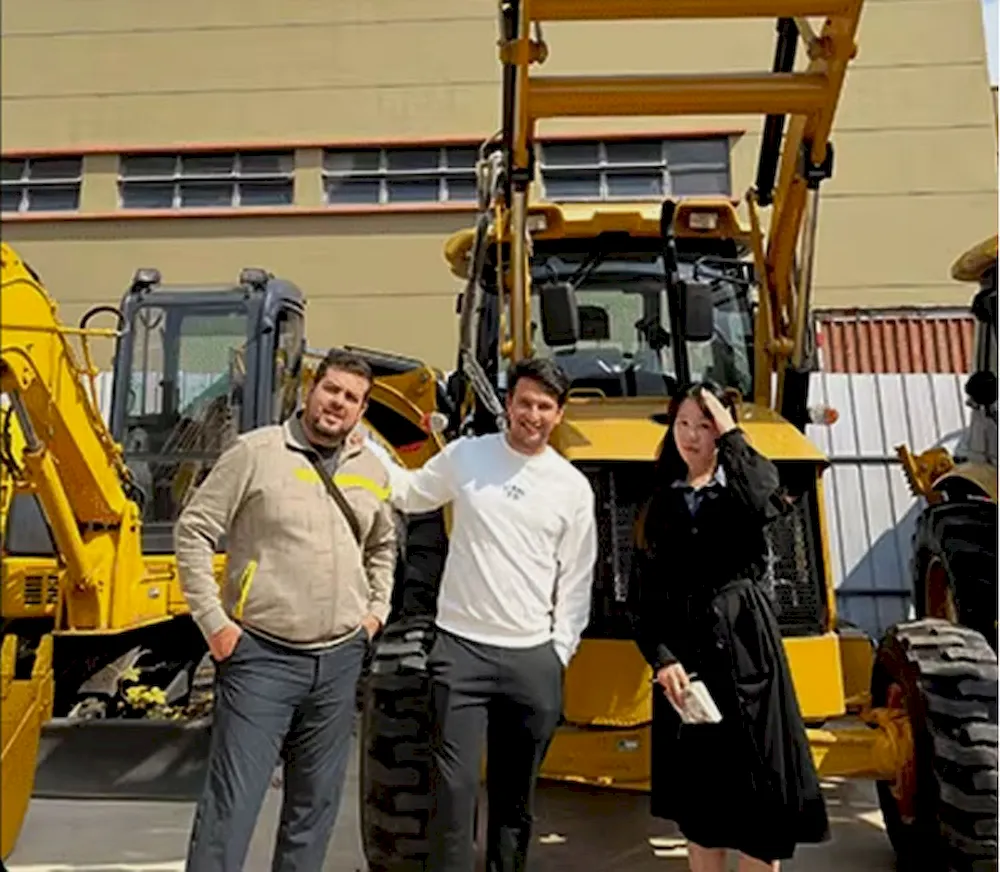 Exhibitions and Customers